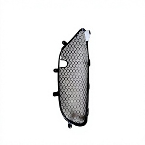 Grille de pare-chocs avant de haute qualité pour Ferrari F8 ; Filet de ventilation du pare-chocs avant 809304 883385 809315 883391 - Product Image 4