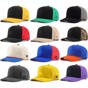 Gorra Deportiva Personalizada de Poliéster Impermeable con Orificios Cortados a Láser, Gorra de Golf Perforada, Parche de Goma con Logotipo Personalizado, Gorra de Béisbol de 5 Paneles - Product Image 1