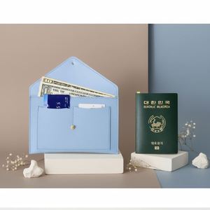 Porte-passeport en cuir PU, sac de rangement portable pour cartes et argent de voyage, portefeuille enveloppe haut de gamme, housse antivol et anti-perte - Product Image 5