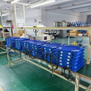 Antenne de <span class=keywords><strong>tapis</strong></span> RFID UHF personnalisable 8.50.5dBi 1000*333*22mm -40~55 Certifiée FCC/ETSI Polarisation Circulaire Extérieure - Product Image 6