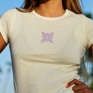 Camiseta de Verano de Lujo Retro con Estampado Hawaiano, Corte Ajustado, Manga Corta, Personalizada, 100% Algodón, para Bebé - Product Image 3