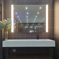 Miroirs de salle de bain intelligents personnalisés pour hôtels, avec éclairage LED, dégivreur intégré, capteur tactile, certifiés UL CE, pour marchés US et UE