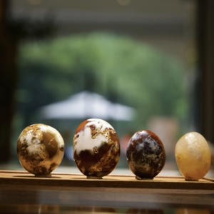 Bán Buôn Đánh Bóng Thạch Anh Tự Nhiên Nâu Sardonyx Mã Não Xu Hướng Thời Trang Linh Vật DIY Trần Đá Trang Trí Nội Thất Lời Chúc Tốt - Product Image 2