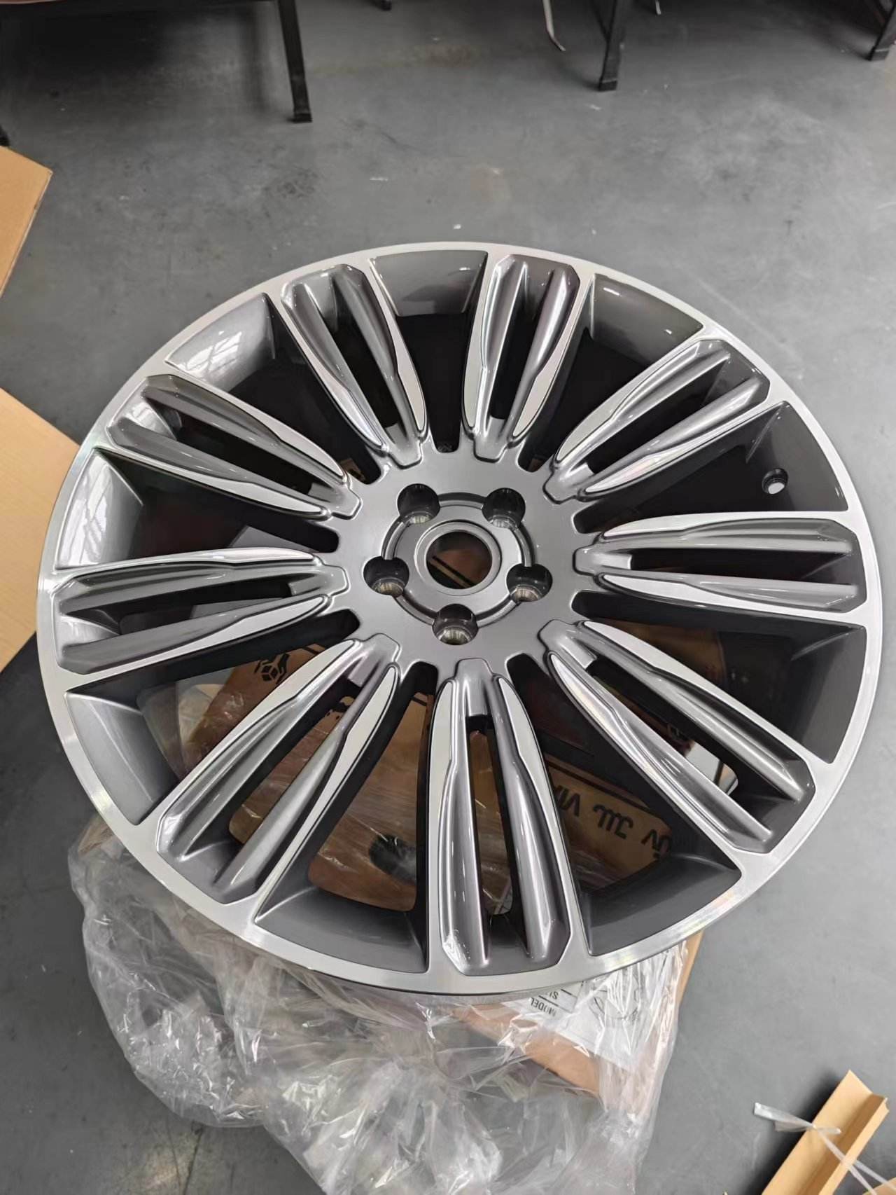 Visage gris de machine