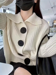 Cardigã Feminino de Tricô Estilo Coreano Outono Inverno Casual Respirável Liso Solto Descontraído com Botões Frontais - Product Image 3