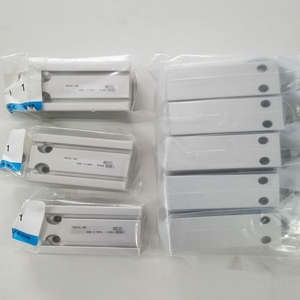 Original-SMC CDU16-10D <b>Small</b> Cylinder - Product Image 4