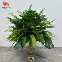 Décoration de mariage SMOOTH : Centre de table tropical réaliste en palmier vert pour fleuriste