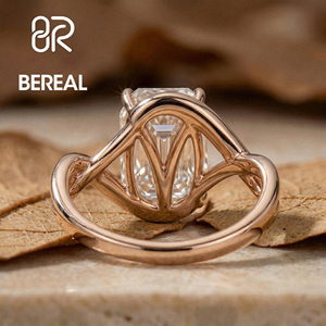 แหวนเพชรทรงรี CVD HPHT สร้างในห้องปฏิบัติการ ได้รับการรับรองจาก IGI ระดับ VVS สำหรับผู้หญิง แหวนเพชรเม็ดเดี่ยวแบบสั่งทำพิเศษ - Product Image 2