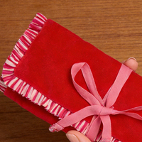 Nuevo Producto, Regalo para el Día de San Valentín, Organizador de Joyas, Bolsa de Viaje Elegante de Terciopelo Rojo con Cordón Rosa