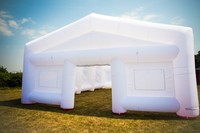 Tente de fête portable grande taille quatre saisons imperméable avec éclairage LED, tente cube gonflable pour discothèque et bar, chapiteau de boîte de nuit