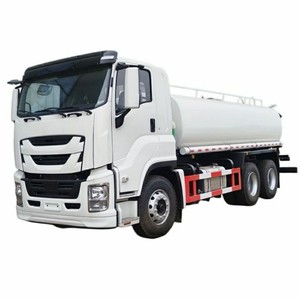 Camión Cisterna de Agua para Uso Pesado ISUZU GIGA 6x4 de 20000L, Camión de Riego en Venta - Product Image 1
