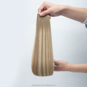 พร้อมส่ง Genius Weft แบบมองไม่เห็นรอยต่อ เส้นผมเรียงตัวสวย หนาสม่ำเสมอ ผมแท้รัสเซีย ต่อผมแบบ Genius Weft ด้วยมือ - Product Image 3