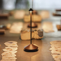 Lampe de table rechargeable en gros d'usine, lampe de table tactile LED pour restaurant, lampe décorative Pina Pro, option de charge sans fil