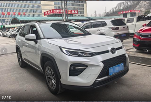 Voitures d'occasion GAC Toyota Wildlander <span class=keywords><strong>2023</strong></span> 2.0L 4WD Luxury PLUS Edition Essence Véhicule d'occasion Véhicule pré-utilisé Véhicules de seconde main - Product Image 3