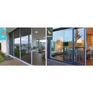 Película Decorativa para Ventanas de Edificios, con Tinte Plateado, Control de Calor, Protección Solar UV, Privacidad, Efecto Espejo Unidireccional, Bloqueo Solar - Product Image 5