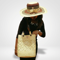 Ensemble sac fourre-tout de luxe en raphia et chapeau de soleil à large bord pour femme, avec décoration en ruban tressé, fermeture éclair, idéal pour la plage, les voyages, les fêtes et les activités de plein air