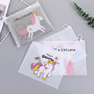 Bolsa <span class=keywords><strong>de</strong></span> papelería para estudiantes <span class=keywords><strong>de</strong></span> dibujos animados bonitos y sencillos al por mayor, portalápices <span class=keywords><strong>de</strong></span> gran capacidad, portalápices, unicornio/Cactus/leopardo, Plástico - Product Image 5
