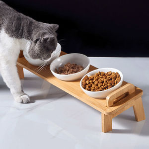 Soporte de Madera Inclinado para Comederos de Mascotas de Fabricante de Muebles Personalizados (sin Incluir Comederos) - Product Image 2