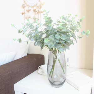 Bouquet d'eucalyptus artificiel à effet 3D collé, accessoire pour arrangement floral DIY, décoration de salon. - Product Image 1