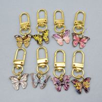 Kelebek Anahtarlık, 45x22mm, Sırt Çantaları ve Hediyeler için Altın Tonlu Tokalı Emaye Alaşımlı Çanta Süsü, 8 Renk
