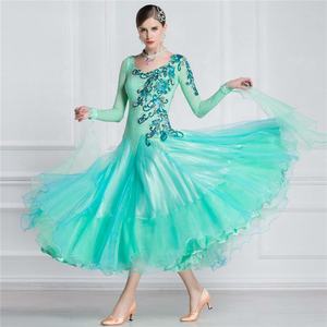 B-18398 <span class=keywords><strong>de</strong></span> baile <span class=keywords><strong>de</strong></span> salón moderno para adultos, <span class=keywords><strong>traje</strong></span> liso personalizado <span class=keywords><strong>de</strong></span> alta gama, gran oferta - Product Image 3