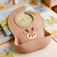 Babero de silicona para bebé, sin BPA, no tóxico, con diseño de animales, logotipo personalizado, ajustable, para alimentación y entrenamiento, de grado alimenticio, impermeable y ecológico, al por mayor.