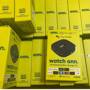 Boîtier TV intelligent Onn Android 14 4K Quad Core avec Wi-Fi double bande, 2 Go de RAM, télécommande vocale, lecteur multimédia en <span class=keywords><strong>streaming</strong></span> et Ethernet - Product Image 1