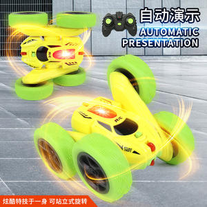 2.4Ghz 6 Canaux RC Twists Car Multifonctionnel Stunt Car & Light Radio Control Double Face 360 Degrés Rotation 4WD Stunt Car - Product Image 4