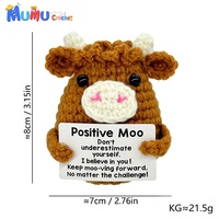 Poupée amigurumi vache positive en crochet fait main avec carte d'encouragement, compagnon de bureau pour le soutien émotionnel