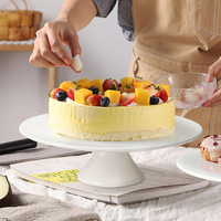 Table de fête de mariage personnalisée 12 pouces CupCake présentoir plateau à dessert support à gâteau en céramique blanche