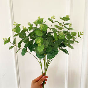 Fleurs artificielles d'eucalyptus à 16 branches en soie, haute simulation, pour décoration intérieure et accessoires de mariage - Product Image 2