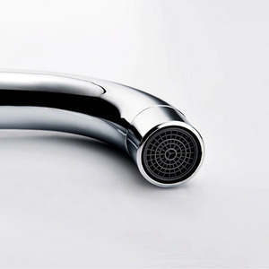 ก๊อกน้ำห้องครัวแบบก้านเดียว หมุนได้ 360 องศา แกนวาล์วเซรามิก ติดตั้งบนเคาน์เตอร์ สไตล์โมเดิร์น - Product Image 2