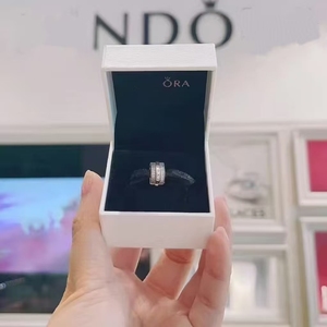 Pan Jiami - Ciondoli da donna di alta gamma in argento 925 con design a linea intarsiata di zirconi, clip fissa fai-da-te - Produttore all'ingrosso - Product Image 6