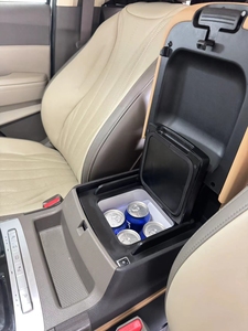 Precio al por mayor Kia Carnival KA4 Congelador empotrado con compresor de <span class=keywords><strong>12V</strong></span> para consola, MOQ 1 unidad, Directo de fábrica, Compacto de 3.2L - Product Image 2