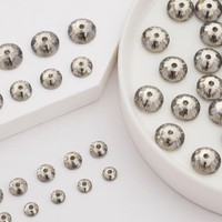 Perles de strass à coudre en résine époxy gris-beige de 6 mm, à dos plat et trou central, pour la création de bijoux et de breloques monogrammes