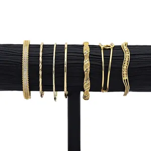 Jxx Schlussverkauf 24K Gold vergoldete Kupfer Damen-Armbänder Dubai Saudi-Arabien Braut Schmuck hohle geometrische Armbänder Geschenk Großhandel