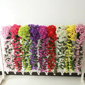 ¡Venta al por mayor! Guirnalda de flores de plástico falsas, flores artificiales de techo, flores de violetas para colgar en la pared para decoración al aire libre