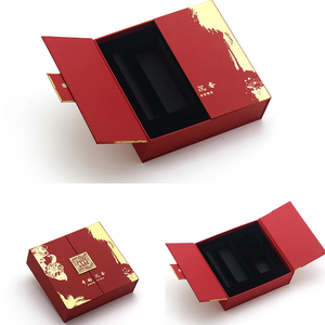 Caja <span class=keywords><strong>de</strong></span> regalo <span class=keywords><strong>de</strong></span> cartón rígido rojo <span class=keywords><strong>de</strong></span> lujo personalizada, con doble puerta y detalles en lámina dorada, con inserto <span class=keywords><strong>de</strong></span> terciopelo para incienso <span class=keywords><strong>de</strong></span> madera <span class=keywords><strong>de</strong></span> agar. - Product Image 5
