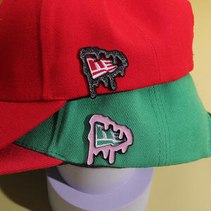 بيع بالجملة مشابك ودبابيس وقبعات من المينا في المدينة المسيحية المكسيكية دبابيس وشارات حرفية معدنية هدايا ترويجية - Product Image 2