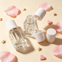 Contenant vide en plastique ABS cylindrique brillant à faible MOQ pour kit d'échantillons cosmétiques et fabrication de gloss DIY