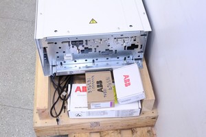 Variador de Frecuencia ACS800-04M-0260-7 de 230A para PLC - Product Image 4