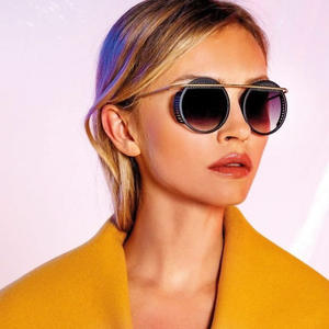 Lunettes de soleil de créateur pour homme Lunettes rétro authentiques Vente chaude Lunettes Cyberpunk Fashion Rave Lunettes de soleil à petite monture Lunettes de soleil rondes - Product Image 1