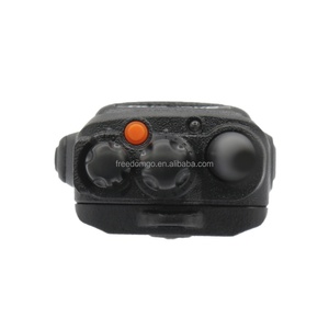 Walkie Talkie UHF BF-R6 Resistente al Agua de Largo Alcance, 16 Canales FM, 5W, 12h de Duración de Batería, 5km 10km - Product Image 4