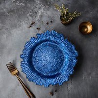 Vente en gros de 13 pouces flocon de neige de mariage et de fête sous les assiettes assiette de présentation en plastique Royal Blue Reef