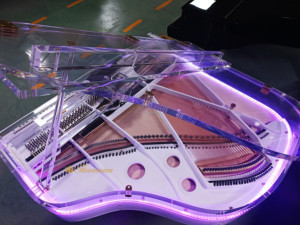 Piano à queue transparent en acrylique, idéal pour les halls, les événements et les scènes. Commandez dès maintenant chez <span class=keywords><strong>Heinemann</strong></span> - Product Image 2