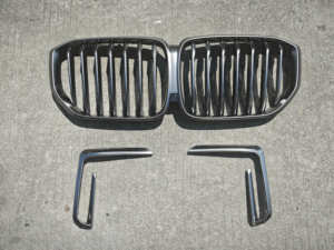 51137454888 51118092670 Nouvelle calandre de pare-chocs gauche et droite de haute qualité de Chine et calandre supérieure de capot avant pour BMW X5 G05 - Product Image 2