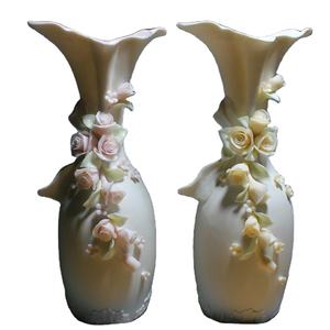 Di colore giallo e <span class=keywords><strong>Rosa</strong></span> Fiore Decorativo <span class=keywords><strong>Vaso</strong></span> di Ceramica <span class=keywords><strong>Vaso</strong></span> Bianco <span class=keywords><strong>Vaso</strong></span> di Ceramica <span class=keywords><strong>Vaso</strong></span> di Fiori per La Decorazione Domestica Soggiorno Ufficio Coperti - Product Image 4