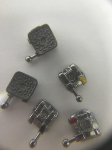 Appareil orthodontique manuel en acier inoxydable Roth monobloc à bas prix - Product Image 3