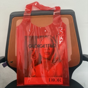 กระเป๋าแฟชั่นพีวีซีใสสีแดงความ<span class=keywords><strong>จ</strong></span>ุสูงพิมพ์โลโก้ที่กำหนดเองสำหรับช้อปปิ้ง - Product Image 6