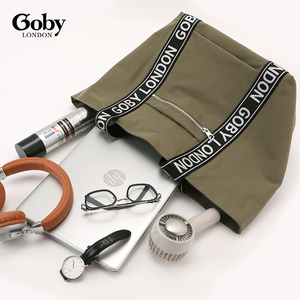 Sac fourre-tout en nylon imperméable Goby London Fermeture à glissière 38L Grande capacité Sacs à main vintage Couleurs et logos personnalisés - Product Image 3